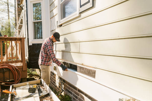 Top rated local Emergency Siding Repair specialists in Carrolltown, PA